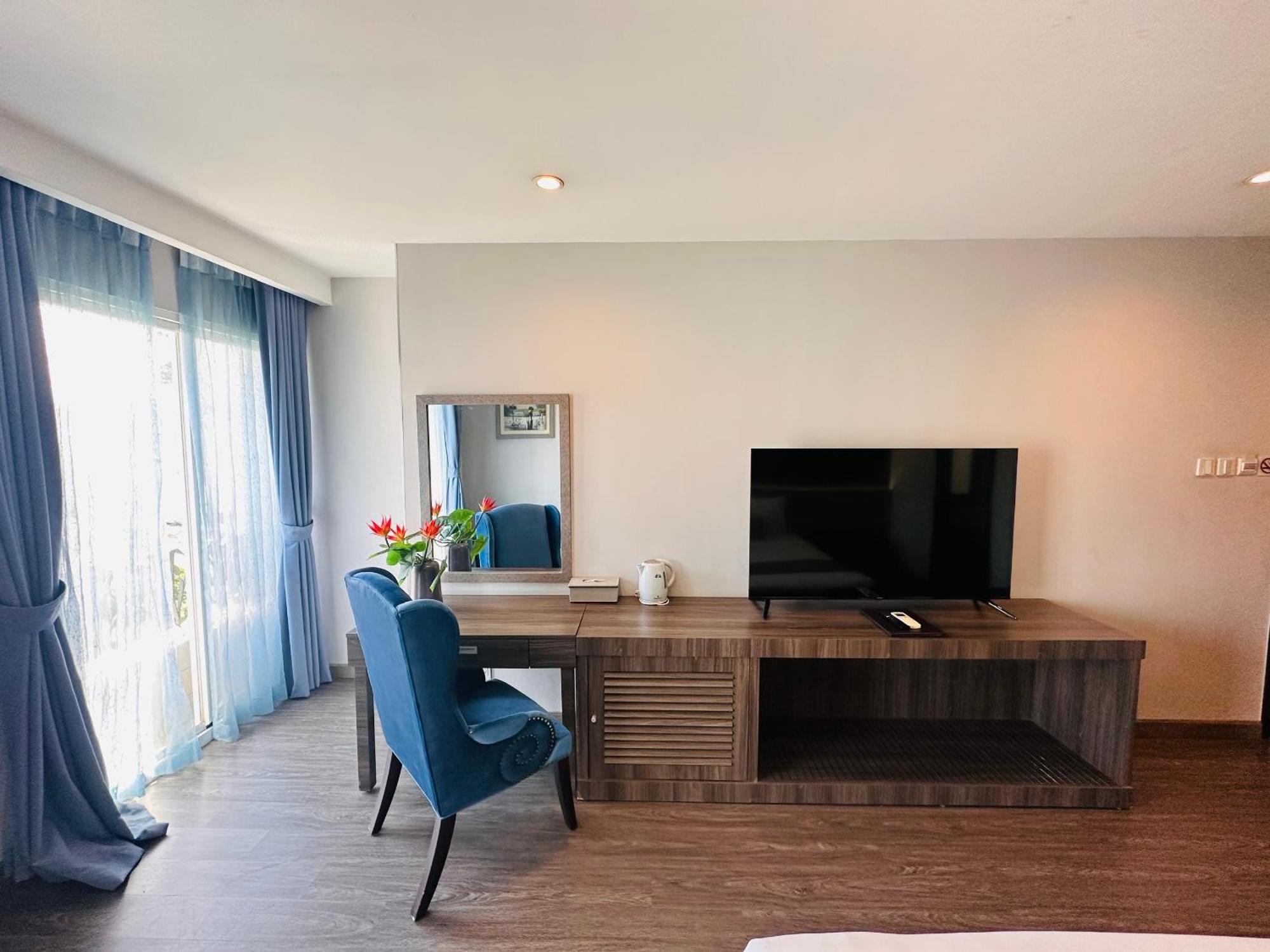 Iris 3* Ho Chi Minh City